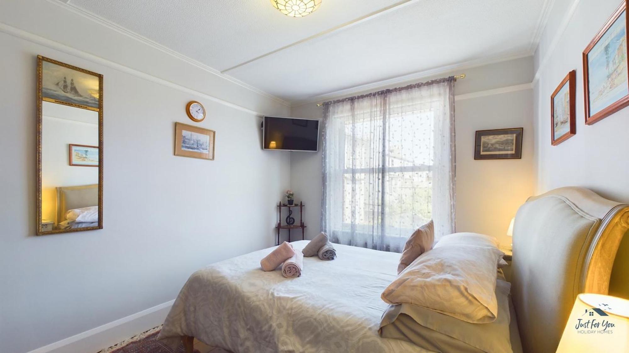 Anchor Down Cottage The Perfect Seaside Retreat Sleeps 4 Beach 2 Mins Ryde  Exterior foto